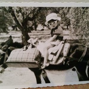 Meet your Posher, Laura